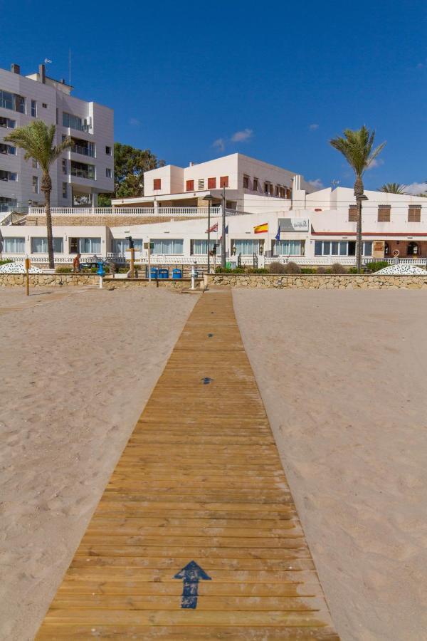 אל קאמפיו Hostal San Juan מראה חיצוני תמונה