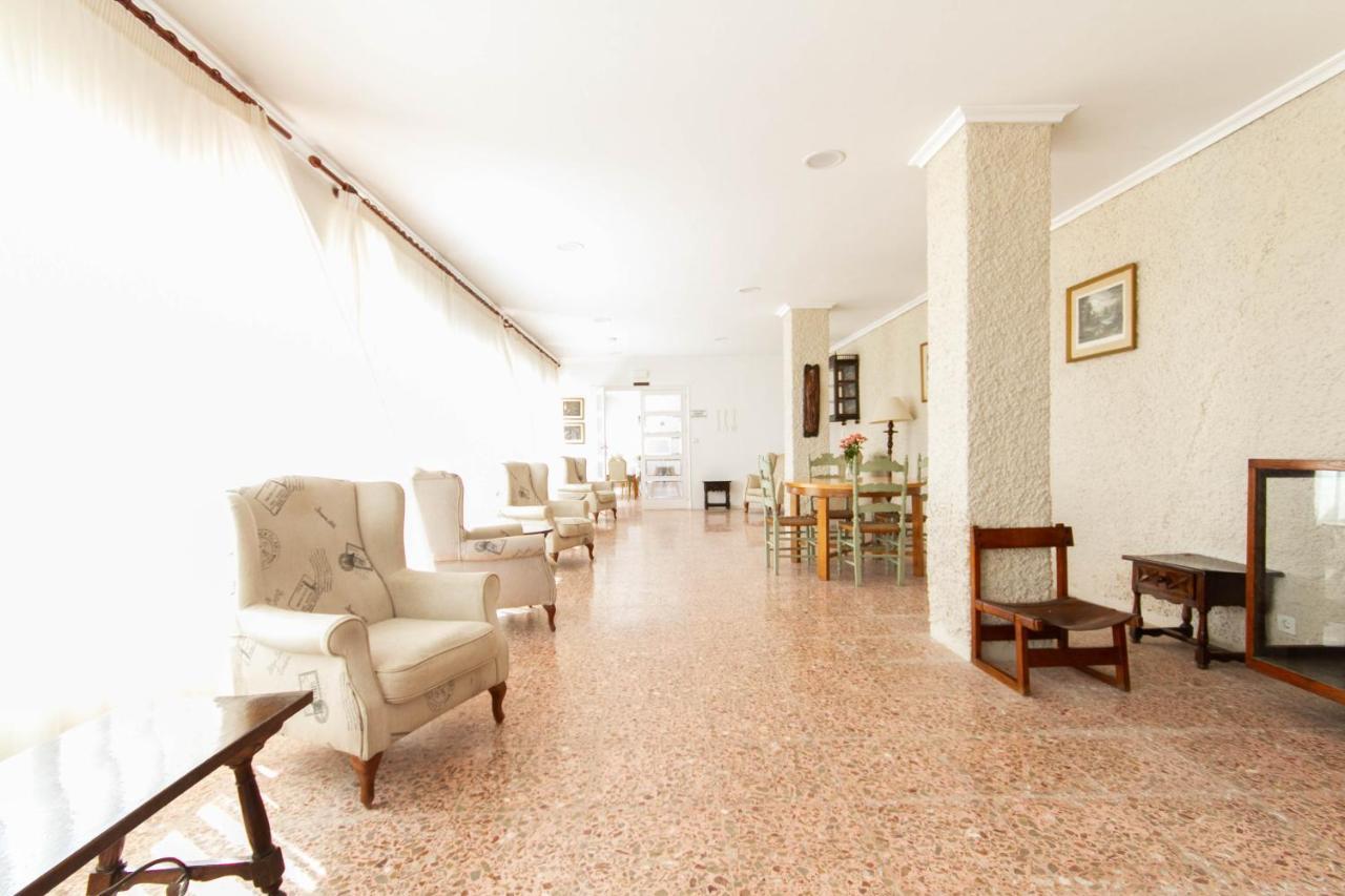 אל קאמפיו Hostal San Juan מראה חיצוני תמונה