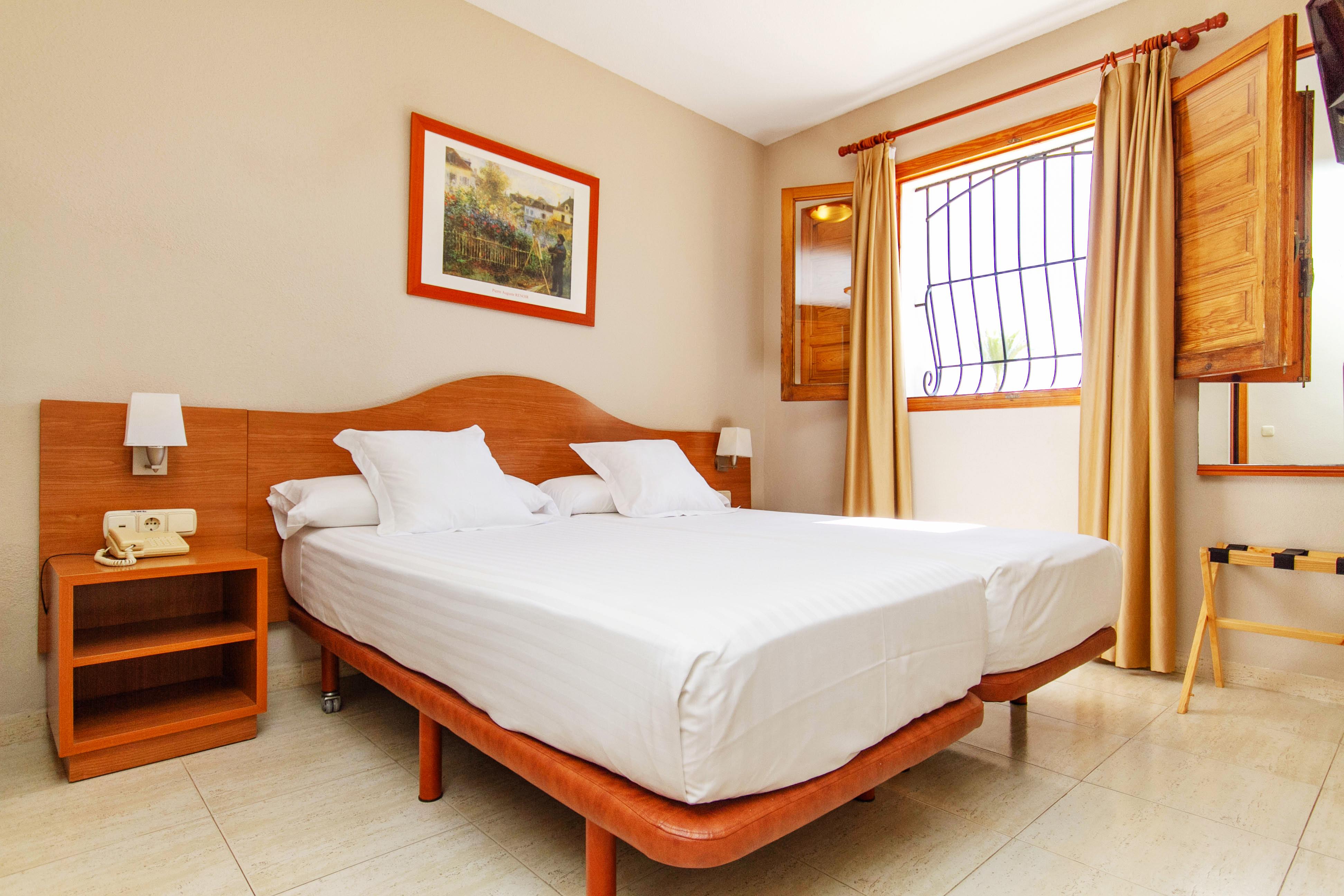 אל קאמפיו Hostal San Juan מראה חיצוני תמונה