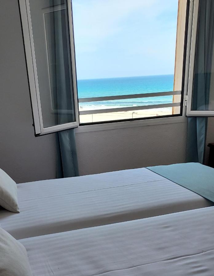 אל קאמפיו Hostal San Juan מראה חיצוני תמונה