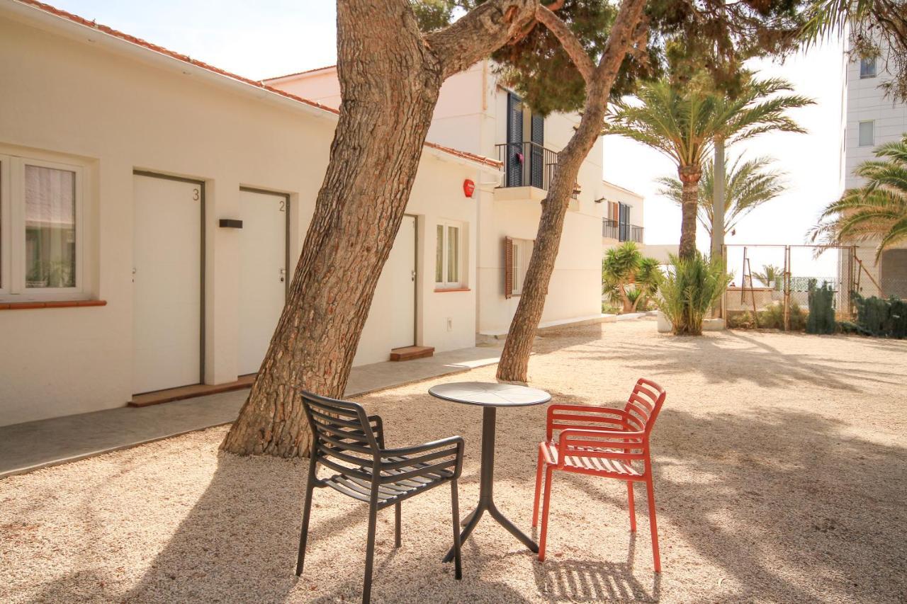 אל קאמפיו Hostal San Juan מראה חיצוני תמונה