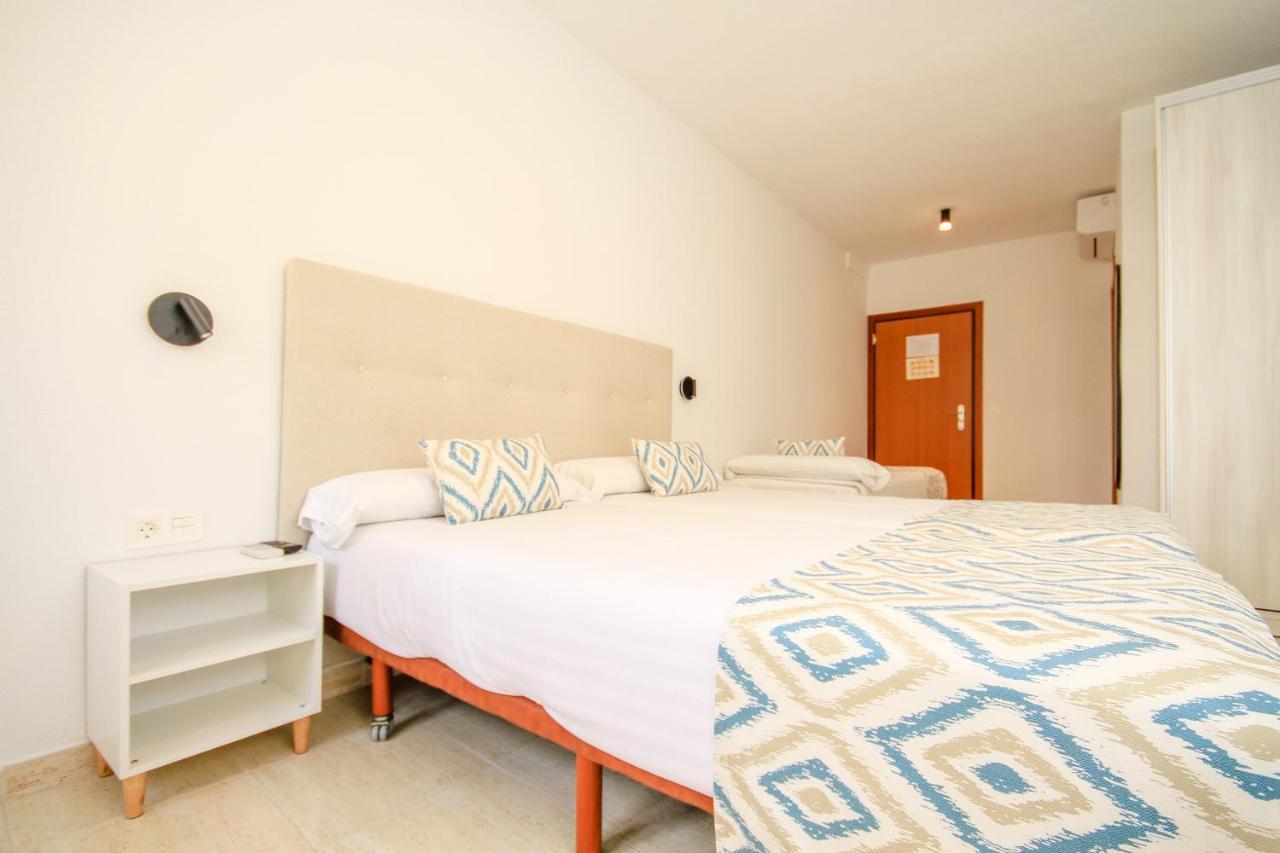 אל קאמפיו Hostal San Juan מראה חיצוני תמונה