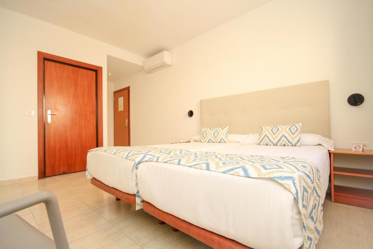 אל קאמפיו Hostal San Juan מראה חיצוני תמונה