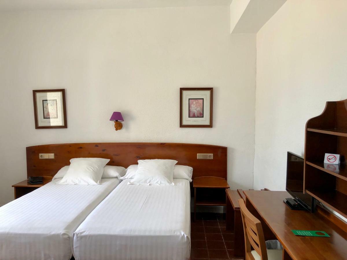 אל קאמפיו Hostal San Juan מראה חיצוני תמונה