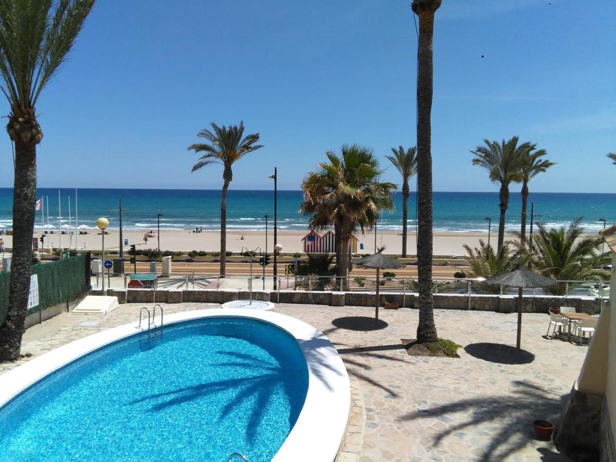 אל קאמפיו Hostal San Juan מראה חיצוני תמונה